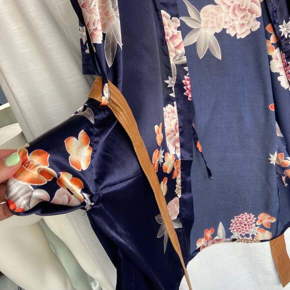 Boho Blue Floral Robe with Pleather Belt - Picture 4 of 7